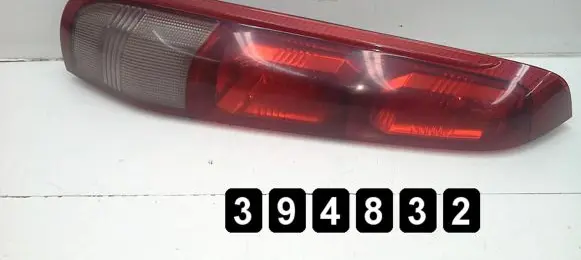 Nissan X-Trail T30 Rear/tail lights B46L