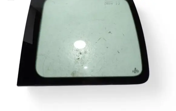 Volkswagen Caddy Rear side window 43R001583