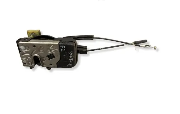 Opel Vectra C Front door lock 24447342