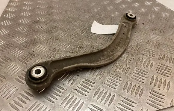 Mercedes-Benz C W205 Rear control arm 20407