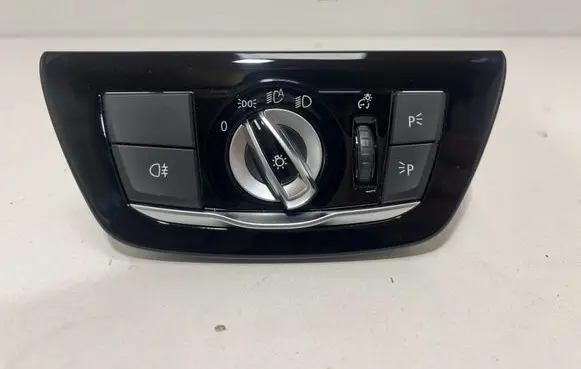 Light switch