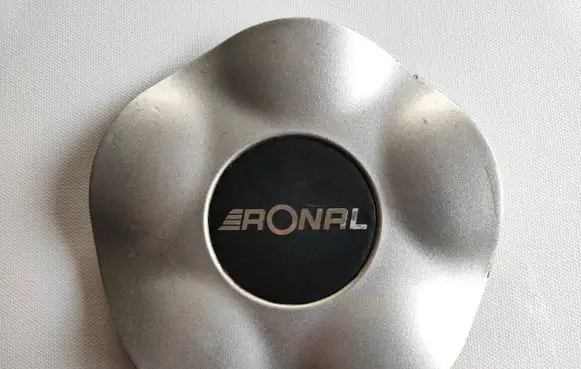 Opel Astra G Non-original wheel cap 73097