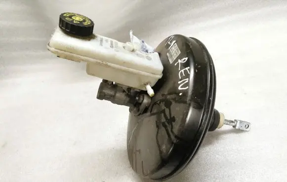 Renault Kangoo II Brake booster 0204788848