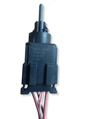 Volkswagen Polo IV 9N3 Brake pedal sensor switch 3B0945511C 19322010
