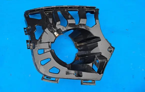 Mini One - Cooper F56 F55 Front bumper mounting bracket 7302508