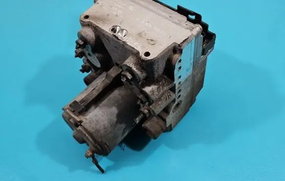 Mercedes-Benz Vito Viano W638 ABS Pump 0265220054 IMPRK1448233