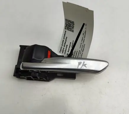 Toyota Prius xw60 Front door interior handle 6927433060
