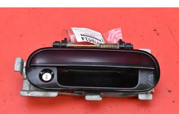Honda HR-V Front door exterior handle 