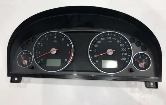 Speedometer (instrument cluster)