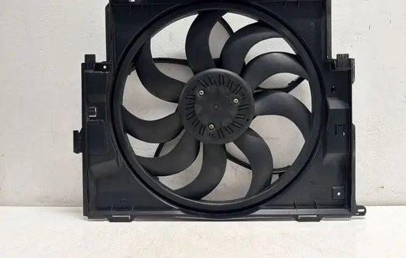 BMW 3 F30 F35 F31 Electric radiator cooling fan 8616315 5000924 0615405601