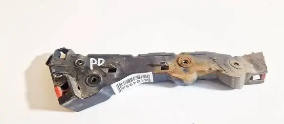 Opel Zafira B Front bumper mounting bracket 13124998 000137794f-0913990