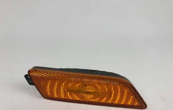 Porsche Macan (95B) Front reflector 95B945120
