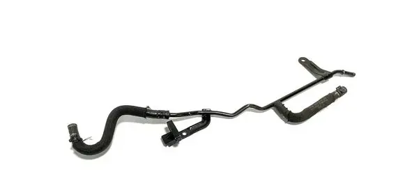 Engine coolant pipe/hose