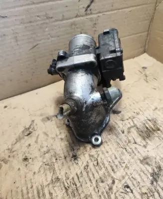Toyota Previa (XR30, XR40) II Throttle valve 27020 4E17