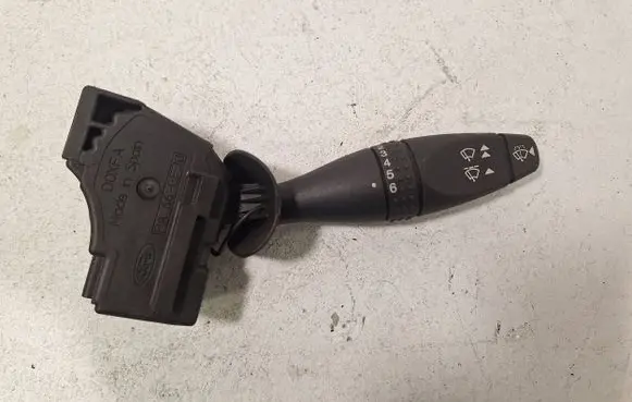 Ford Mondeo Mk III Wiper control stalk 1S7T17A553DC