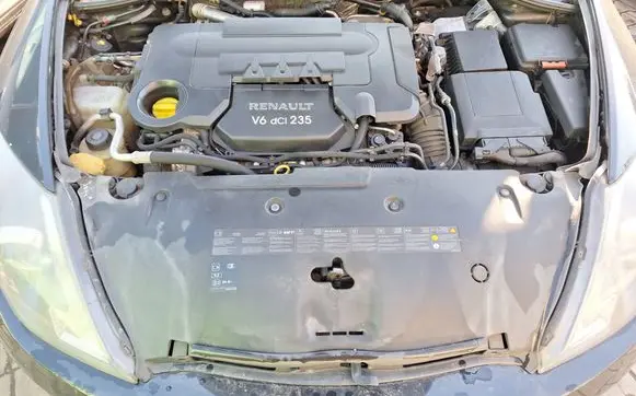 Renault Laguna III Engine swap V9XA891 5015334 ST1913
