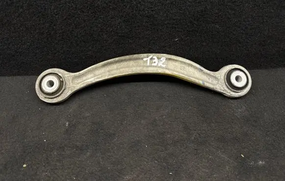 Mercedes-Benz C W205 Rear traction arm rod 20409FL