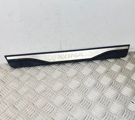 Hyundai Kona I Front sill trim cover