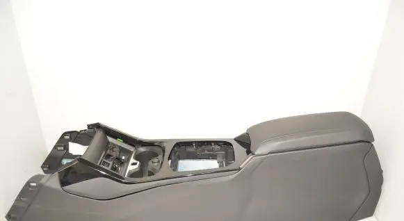 BMW 1 F40 Center console 9460091 51169460091 51169460084
