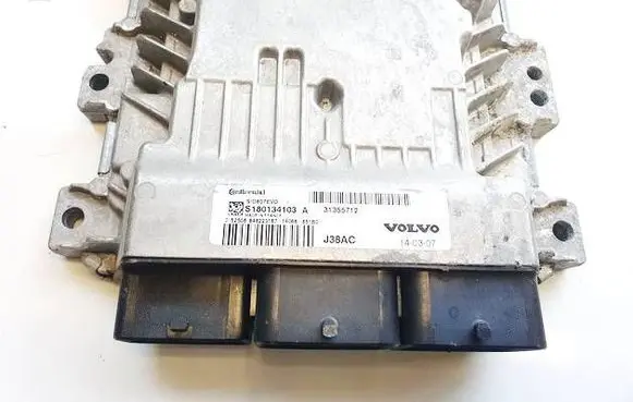 Volvo S80 Engine control unit/module 31355712 s180134103a