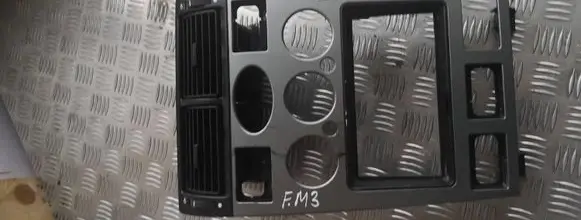Ford Mondeo Mk III Dash center air vent grill 1s7118522