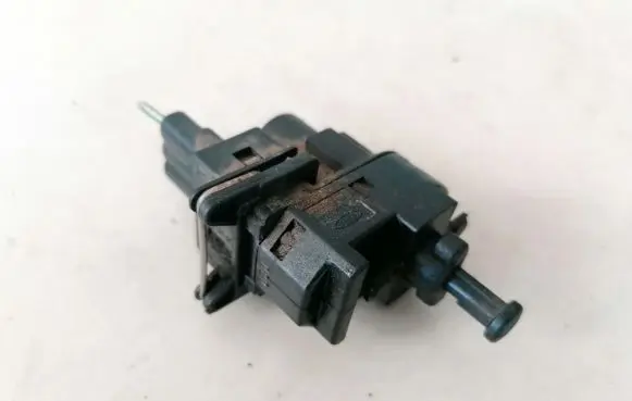 Ford Focus Brake pedal sensor switch 93bb13480bc 93bb-13480-bc