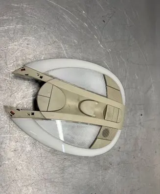 Mercedes-Benz E W211 Front seat light A2118204401 0000107662 2JM00825662