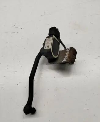 Headlight/headlamp level sensor