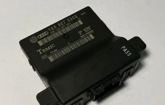 Seat Altea Gateway control module 1K0907530B 1K0907951