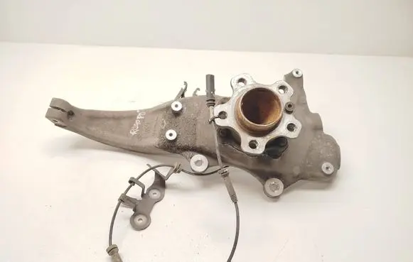 BMW 5 G30 G31 Front wheel hub spindle knuckle 688438202
