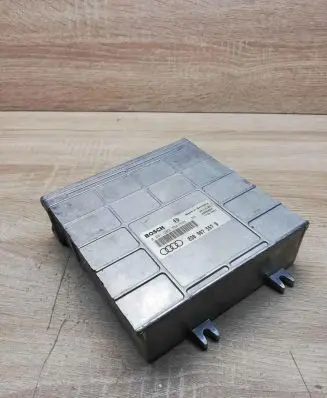 Audi A4 S4 B5 8D Engine control unit/module ECU 8d0907557b 0261203554