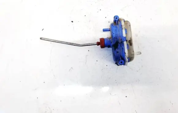 Audi 80 90 S2 B4 Central locking vacuum pump 8A5862153