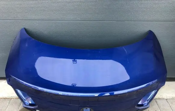 Mercedes-Benz C W205 Tailgate/trunk/boot lid 