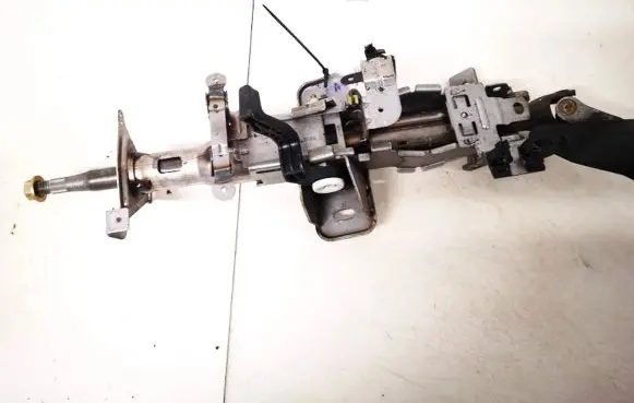 Nissan Primera Steering wheel axle