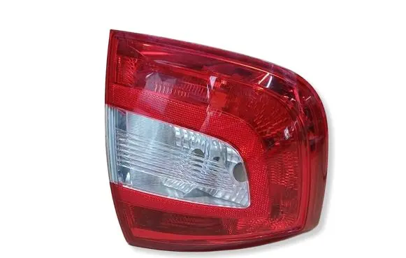 Skoda Rapid (NH) Rear/tail lights 5JH945095 5JH945111