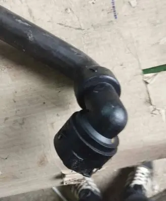 Ford Mondeo MK IV Engine coolant pipe/hose