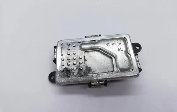 Mercedes-Benz E W212 Heater blower fan relay A2128702110