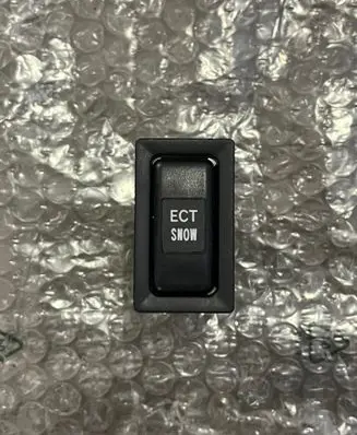 Toyota Avensis T250 Fuel tank opening switch 156795