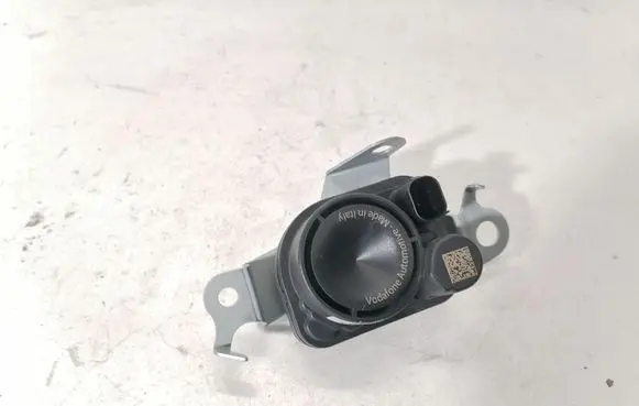 Lexus RX 450H Alarm system siren 8904048070