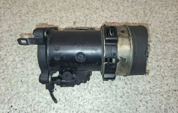 BMW 1 F20 F21 Mass air flow meter 8519492 11884414