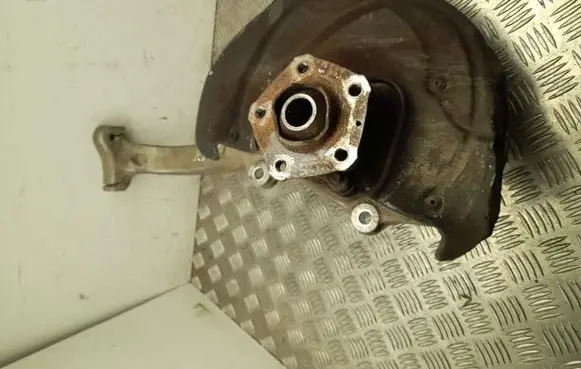 Volkswagen Touareg III Front wheel hub 4M0407560