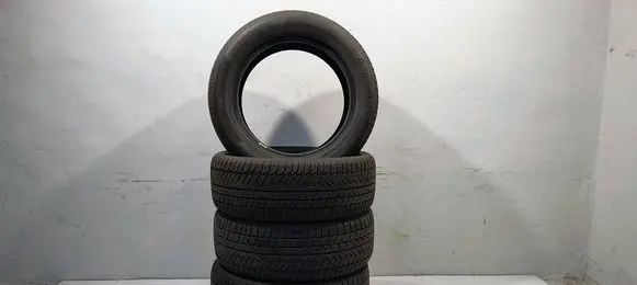 Audi Q5 SQ5 R20 winter tire 