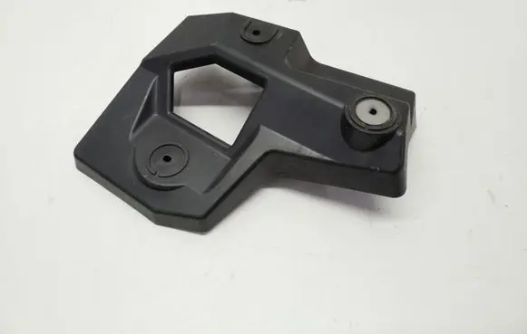 Chevrolet Volt I Rear bumper mounting bracket 22793094
