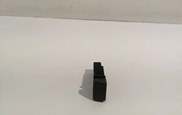 Hyundai Sonata Hazard light switch