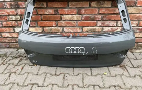Audi A1 Tailgate/trunk/boot lid