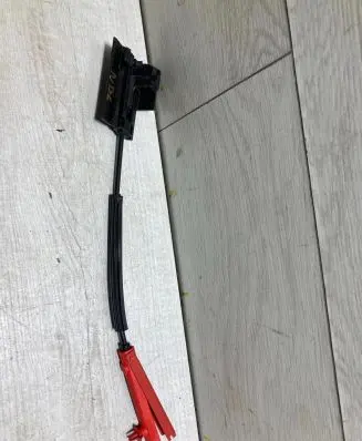 Volkswagen Beetle A5 Engine bonnet/hood lock release cable 5C3827531B