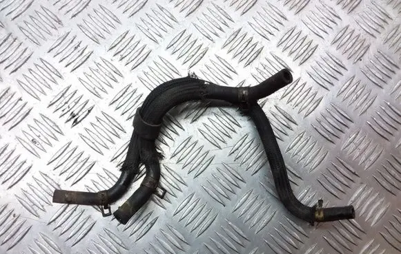 Toyota Yaris Fuel line pipe