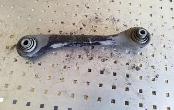 Volkswagen PASSAT B7 Rear upper control arm/wishbone 1K0501529F