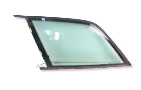 Audi A6 S6 C4 4A Rear side window 