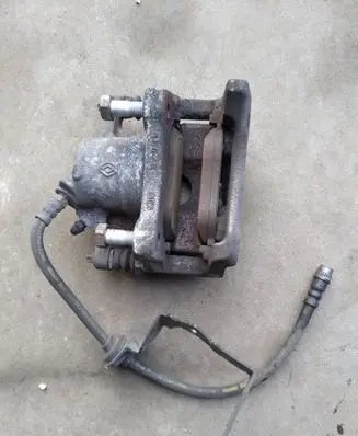 Renault Clio V Front brake caliper L88643 5150520